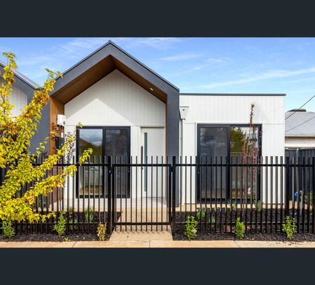 38C Daly St, Kurralta Park, SA 5037 - Photo 3