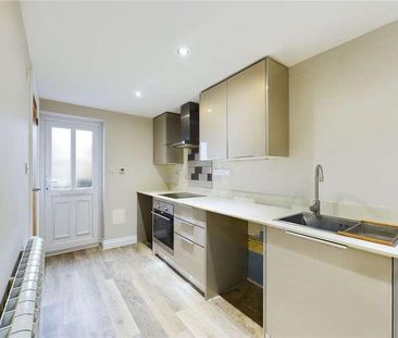 Crown Lane, Theale, Reading, RG7 - Photo 2