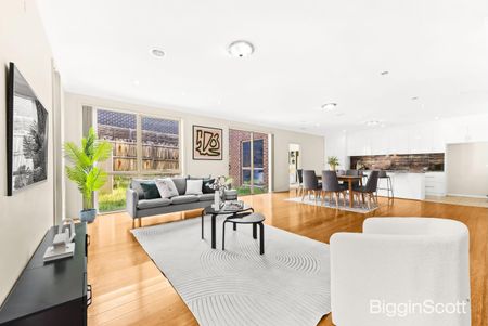 Modern Family Townhouse in a Prime Location - Walk to Schools, Parks & More - Photo 5