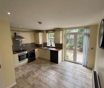11 Barnfield Manor, Derriaghy, Lisburn, BT28 3ZJ - Photo 5