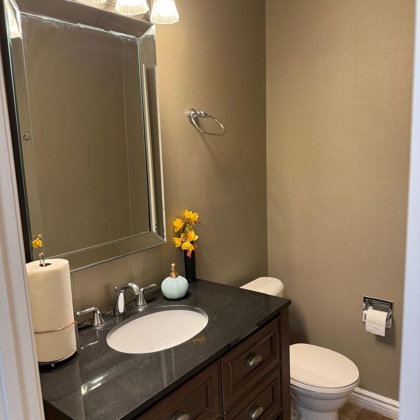 For Lease - 2793 Quill Crescent Unit# MAIN FLOOR, Mississauga, Ontario - Photo 1