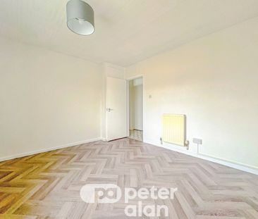 Glastonbury Terrace, Llanrumney, CARDIFF - Photo 5