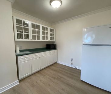 For Lease - 334 Stevenson Road Unit# Upper, Oshawa, Ontario - Photo 3