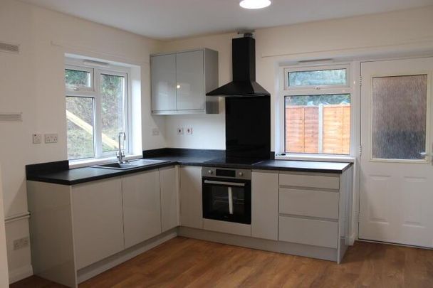 1 bedroom bungalow to rent - Photo 1