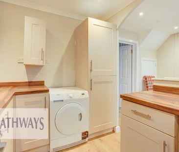 4 bedroom detached house to rent - Photo 6