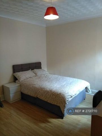 5 bedroom terraced house to rent - Photo 5