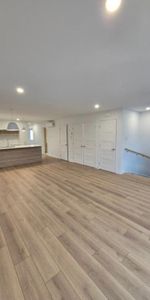 4 1/2 NOUVELLE CONSTRUCTION - WINDSOR - Photo 4
