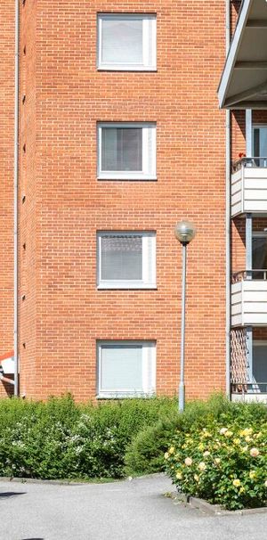 Hantverkaregatan 17 - Foto 1