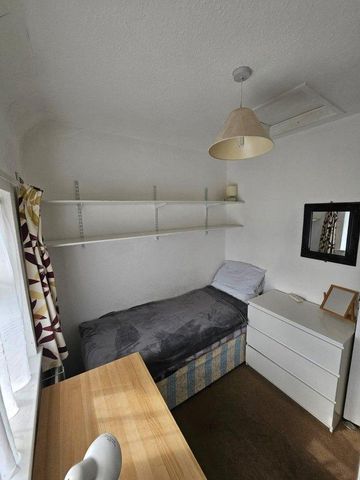 5 bedroom house share to rent - Photo 2