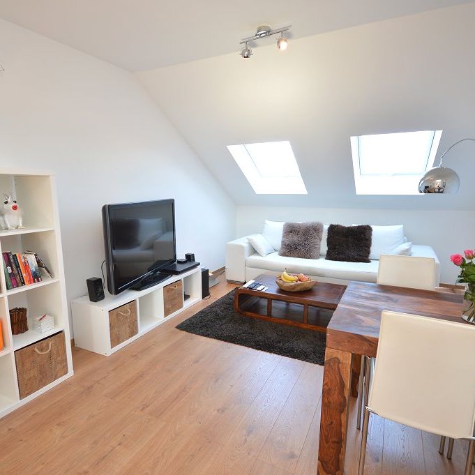 City-Residence: Modern möblierte 2-Zimmer-Wohnung in Niederrad - Photo 1