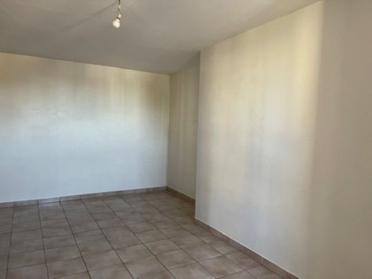 Libre le ..Maintenant Mt Loyer :418,85 Mt des charges :60 - Photo 1