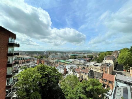 Studio Flat, Irving House, BS1 - Photo 3