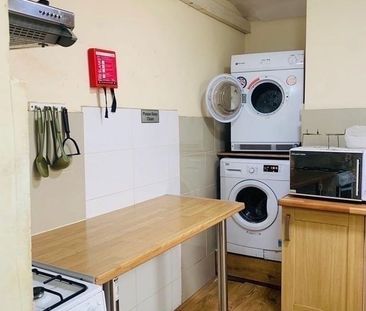 Room in a Shared House, Kingsway, HA9 - Photo 6