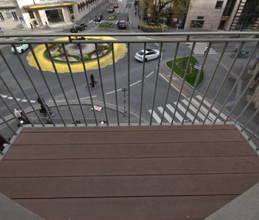 "ANDRÄVIERTEL - Stilvoll Wohnen in sanierter 3 Zimmer Altbauwohnung... - Photo 2