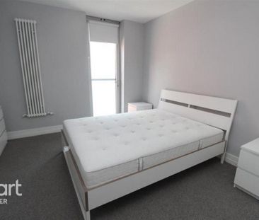 2 bedroom apartment to rent - Photo 3