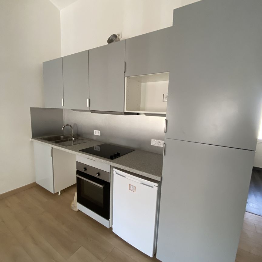 Appartement 2 pièce(s) 1 chambre(s) 31.59 m² - Photo 1