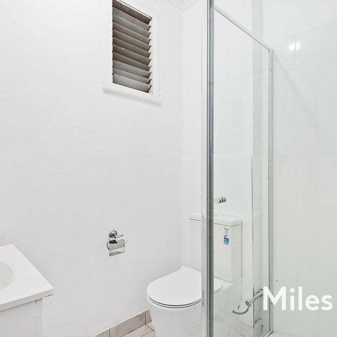 349 Waterdale Road, Bellfield - Photo 1