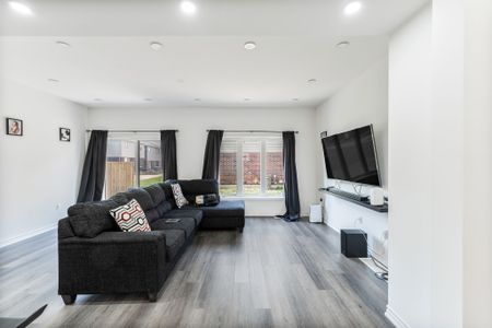 For Lease - 81 Callwood Way, Brantford, Ontario - Photo 5