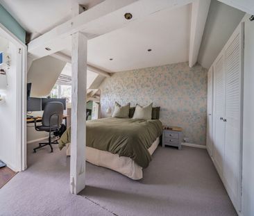 3 Bedroom - Photo 5