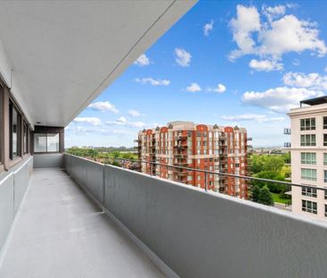 6800 Avenue Macdonald condo — Côte Saint-Luc, QC (2-Bedroom) - 2 Bedroom - Photo 2