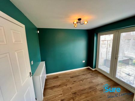 3 bedroom semi-detached house to rent - Photo 3