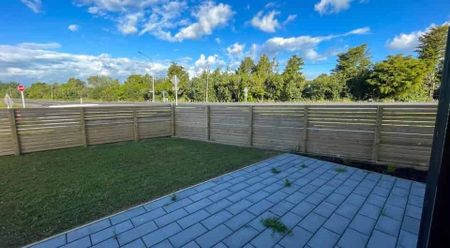 1 room with own bathroom available in House - Photo 5