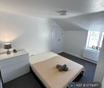 4 bedroom terraced house to rent - Photo 6