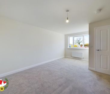 Laurie Close, Yate, Bristol - Photo 5