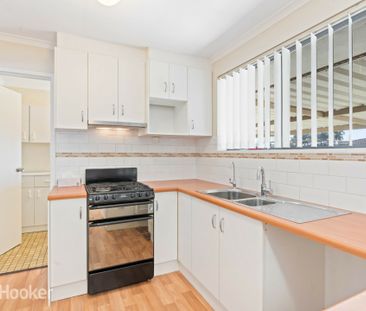 13 Kensington Way, Burton SA, Belconnen - Photo 6