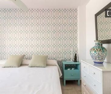 2 room luxury Flat for rent in Alicante, Valencia - Photo 3