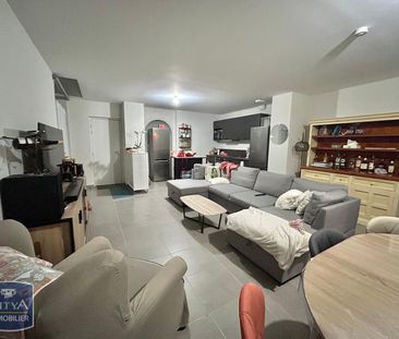 Location Appartement 3 pièces 81m² CHALON SUR SAONE 71100 - Photo 1