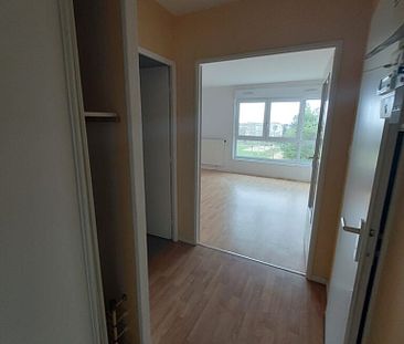 LOCATION APPARTEMENT T2, POITIERS, Breuil-Mingot-Saint-Eloi - Photo 2