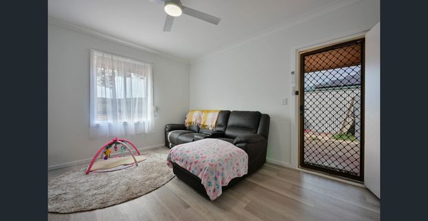 Charming on Charles - Photo 1