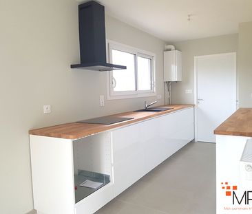Location Maison 6 pièces 102m² - Photo 4