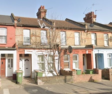 2 Bed Flat, Green St, E7 - Photo 4