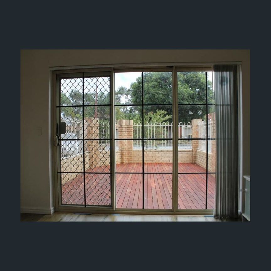 Modern 2-Storey Townhouse Living in the Heart of Bentley - Photo 1