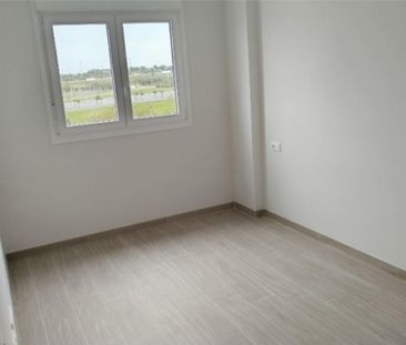 Piso de alquiler en Avenida Felipe González Márquez, 8, Entrenúcleos - Photo 1