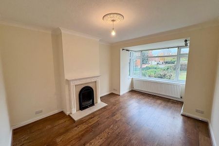 3 bedroom semi-detached house to rent - Photo 2