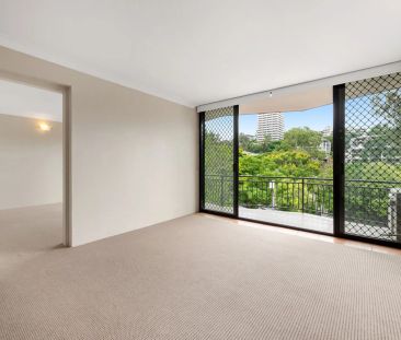 Peaceful Riverfront Living Close to West End & CBD - Photo 2