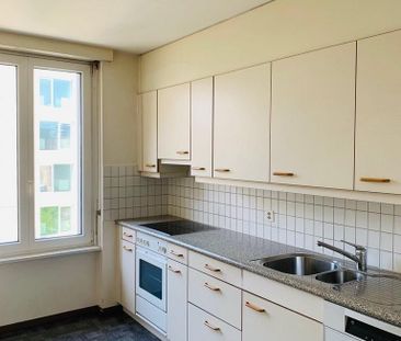 Wohnen an Toplage: Helle 5-Zimmerwohnung - Foto 4