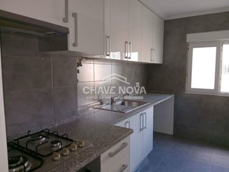Apartamento T2 em Lisboa - Photo 3