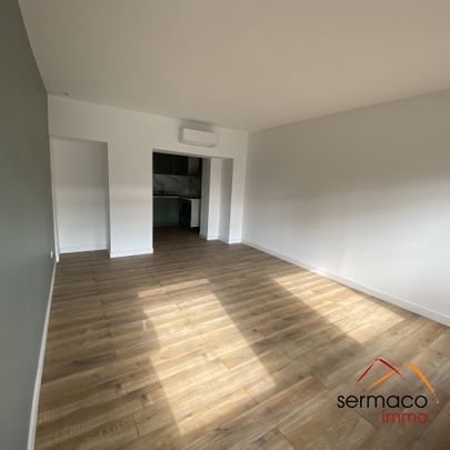 Appartement de type F2 proche du centre-ville - Photo 1