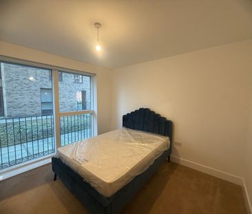 Lismore Boulevard, London - Photo 4