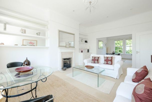 4 bedroom flat to rent - Photo 1