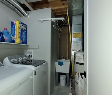 For Lease - 7 HARBOUR Crescent Unit# Unit 2, Wasaga Beach, Ontario - Photo 5