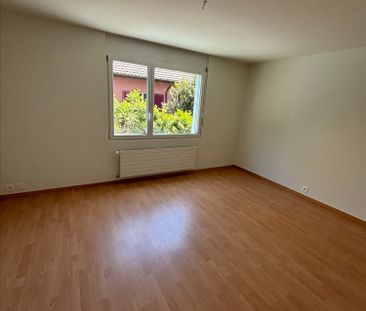 Uttins 17, Peseux - Photo 2