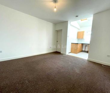Yarborough Road, Lincoln - Photo 1