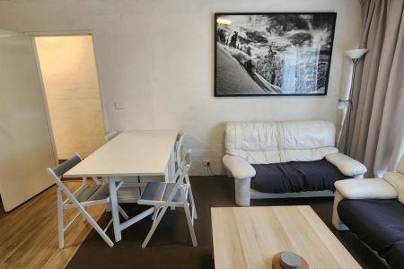 Furnished 2-Bedroom Unit Close to the Heart of Jindabyne - Photo 2