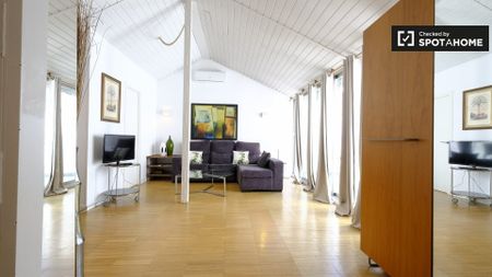 madrid, Community of Madrid 28012 - Photo 3