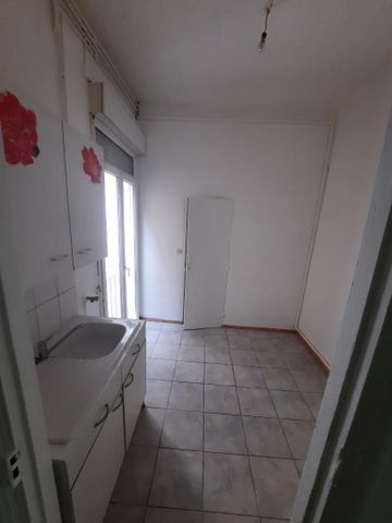 Location Appartement 2 pièces 46m² - Photo 3